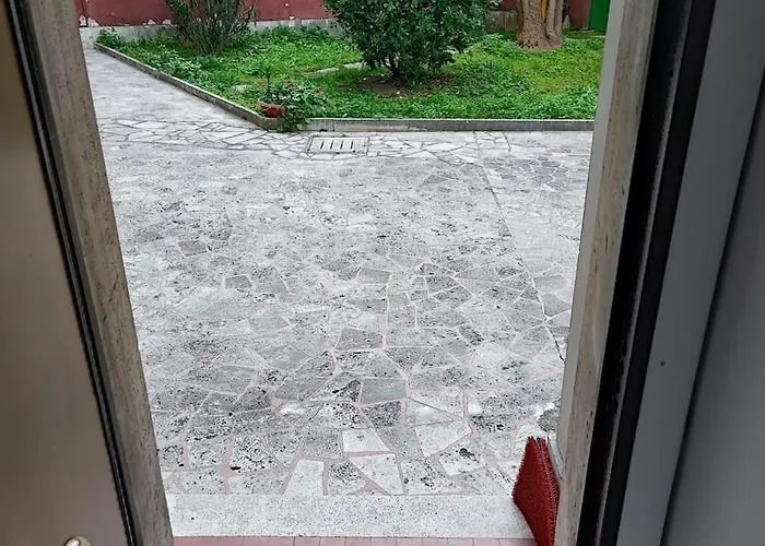 Hubby House - Roma